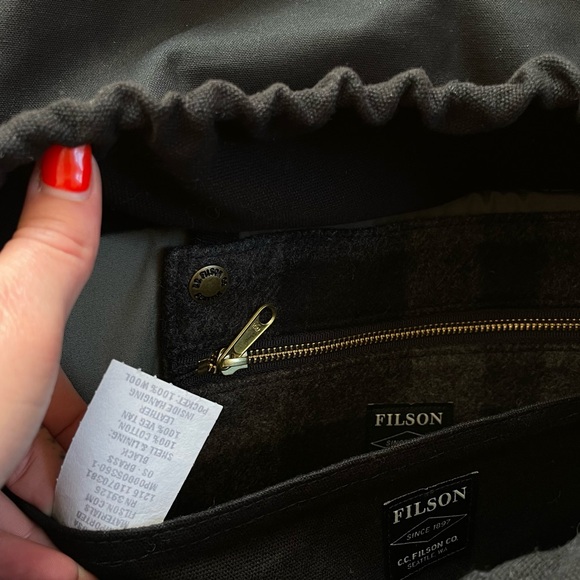 LIKE NEW Filson Ranger twill canvas and leather backpack - Picture 14 of 16